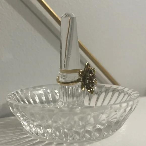 Vintage 10k (417) Yellow Gold 0.06ctw Diamond Lily Flower Cocktail Ring